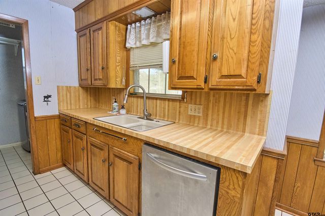 5505 Nimitz St, Tyler, TX 75704