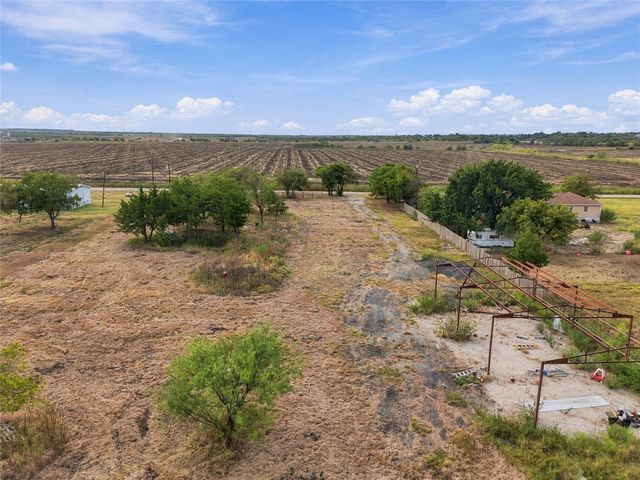 18525 County Road 620, Venus, TX 76084