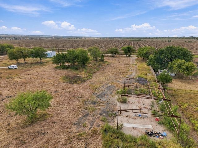 18525 County Road 620, Venus, TX 76084