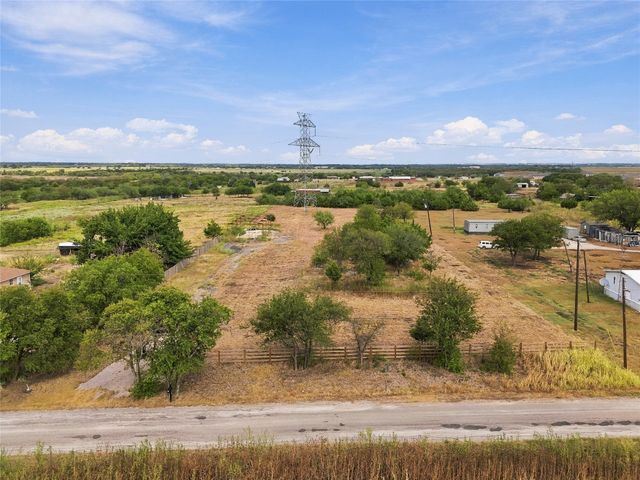 18525 County Road 620, Venus, TX 76084