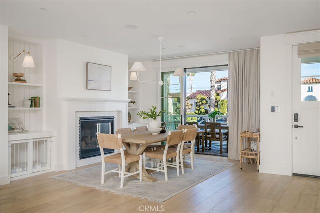 153 Granada Avenue, Long Beach, CA 90803