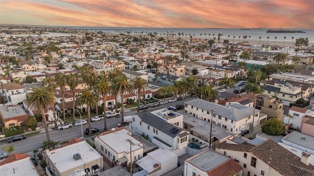 153 Granada Avenue, Long Beach, CA 90803