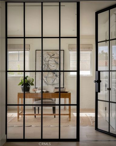 153 Granada Avenue, Long Beach, CA 90803