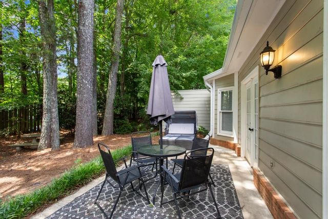 3712 Wedgewood Chase, Peachtree Corners, GA 30092