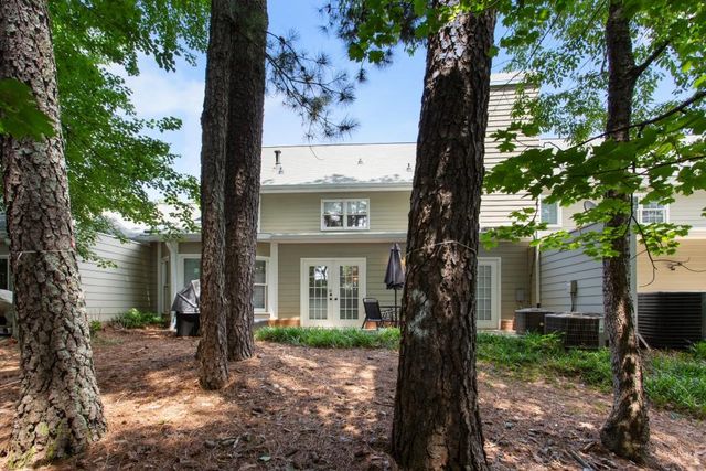 3712 Wedgewood Chase, Peachtree Corners, GA 30092
