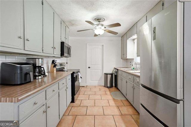40 Oak Hill Drive, Winder, GA 30680