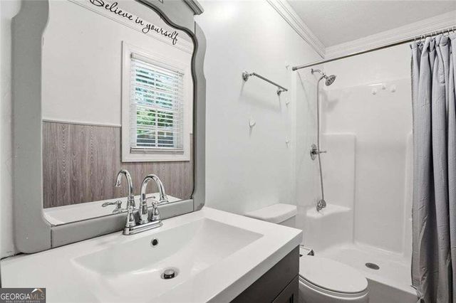 40 Oak Hill Drive, Winder, GA 30680