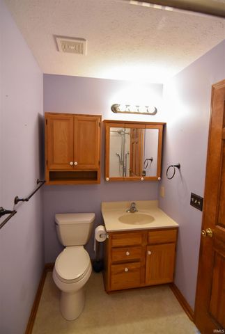 6015 E Walnut Street, Evansville, IN 47715