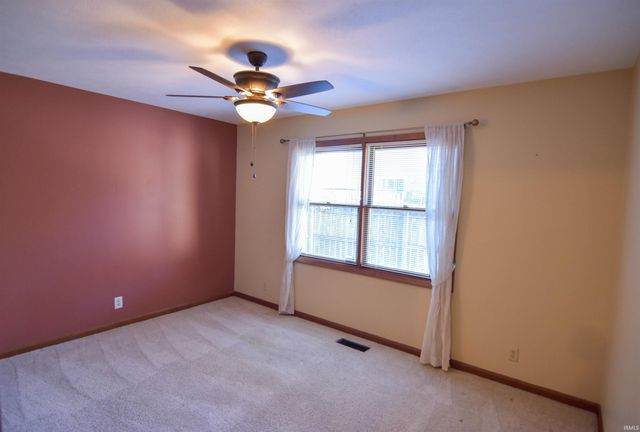 6015 E Walnut Street, Evansville, IN 47715