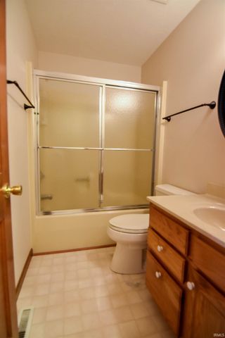 6015 E Walnut Street, Evansville, IN 47715