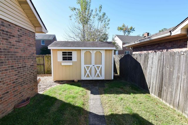 6015 E Walnut Street, Evansville, IN 47715