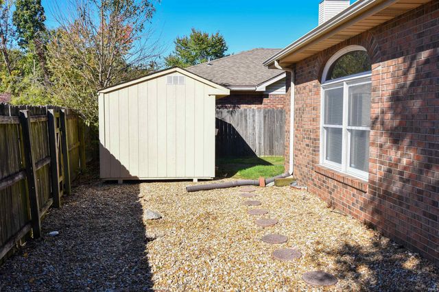 6015 E Walnut Street, Evansville, IN 47715