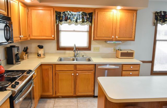 6015 E Walnut Street, Evansville, IN 47715