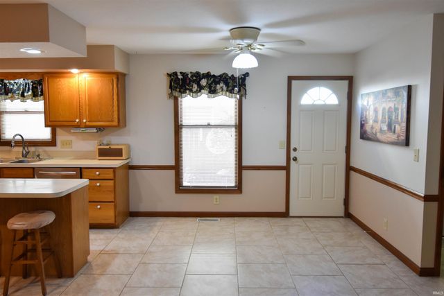 6015 E Walnut Street, Evansville, IN 47715