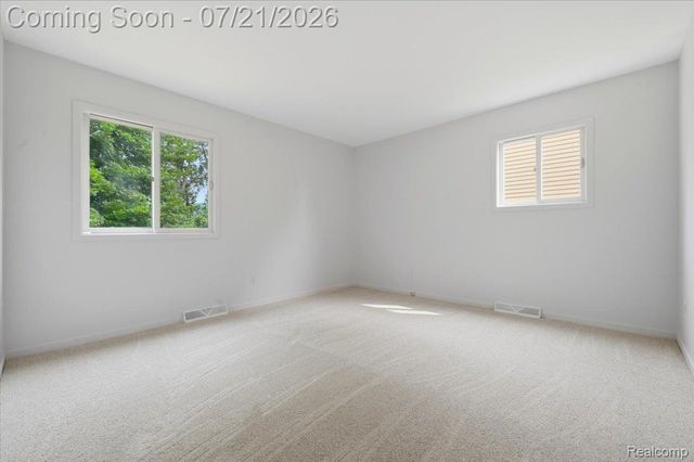 5608 Clinton River Drive, Waterford Charter Township, MI 48327