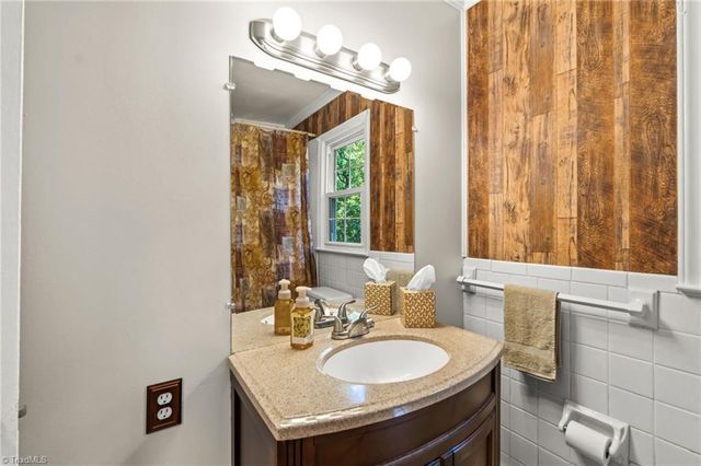 5701 Buddingwood Drive, Greensboro, NC 27409
