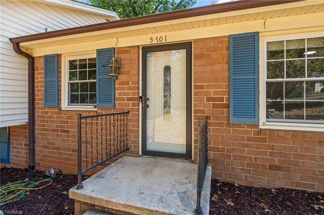 5701 Buddingwood Drive, Greensboro, NC 27409