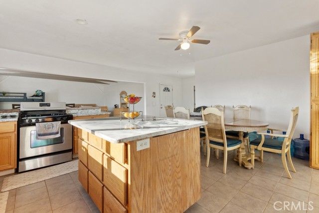 42345 De Portola Road, Temecula, CA 92592