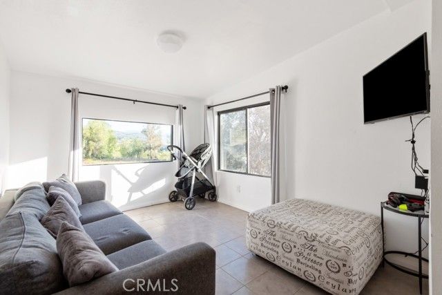 42345 De Portola Road, Temecula, CA 92592