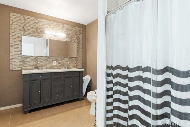 42345 De Portola Road, Temecula, CA 92592