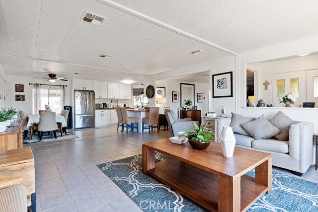 42345 De Portola Road, Temecula, CA 92592