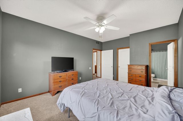 2702 NE Oak Drive 8, Ankeny, IA 50021
