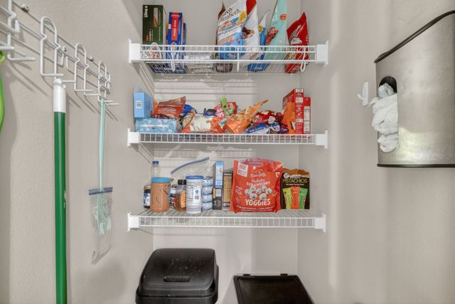 2702 NE Oak Drive 8, Ankeny, IA 50021