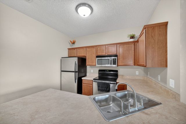 2702 NE Oak Drive 8, Ankeny, IA 50021