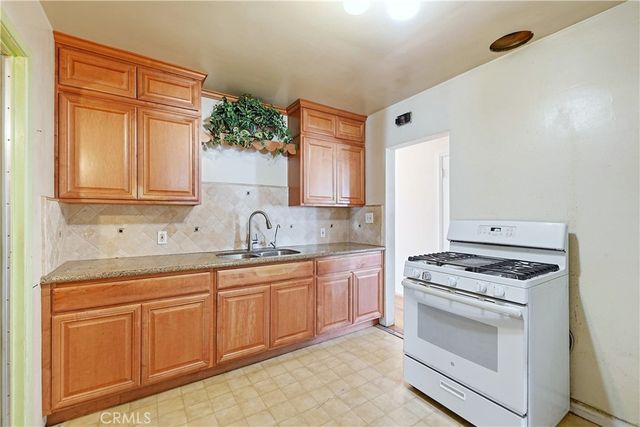 1502 Vanderwell, La Puente, CA 91744