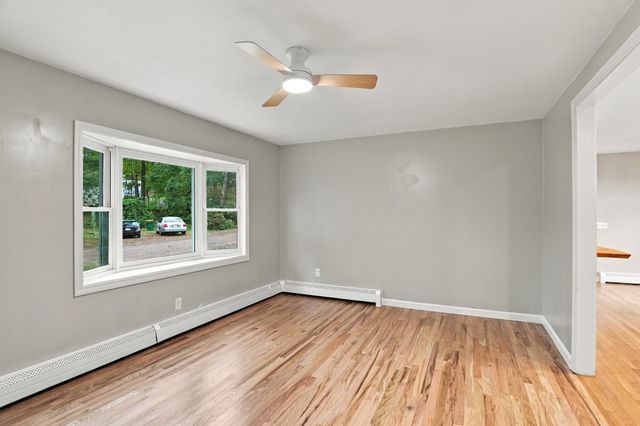 7 Earl Rd, Plymouth, MA 02360