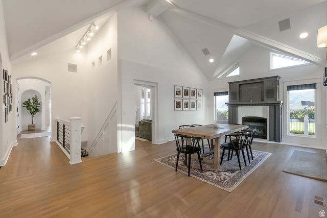 1007 E EAGLEWOOD DR, North Salt Lake, UT 84054
