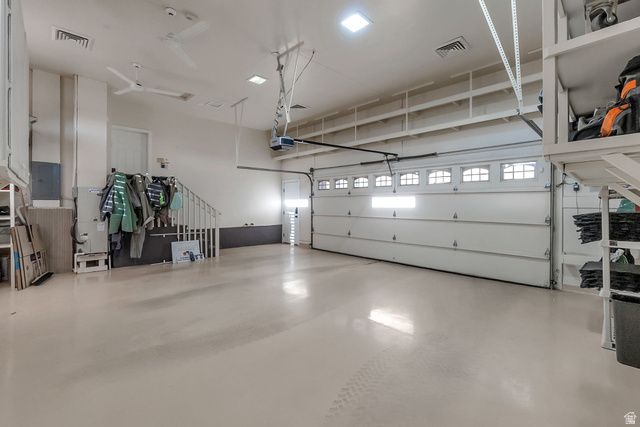 1007 E EAGLEWOOD DR, North Salt Lake, UT 84054