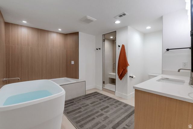 1007 E EAGLEWOOD DR, North Salt Lake, UT 84054