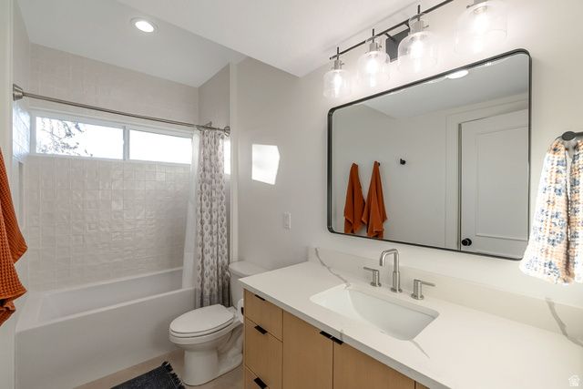 1007 E EAGLEWOOD DR, North Salt Lake, UT 84054