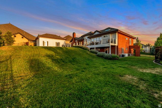 1007 E EAGLEWOOD DR, North Salt Lake, UT 84054