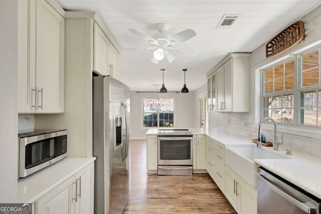 115 Timberidge Drive, Newnan, GA 30263