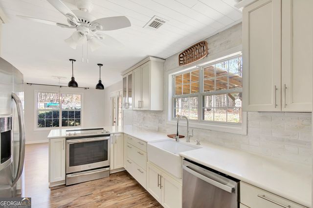115 Timberidge Drive, Newnan, GA 30263