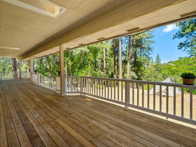 5220 Cosumnes Mine Rd, Somerset, CA 95684
