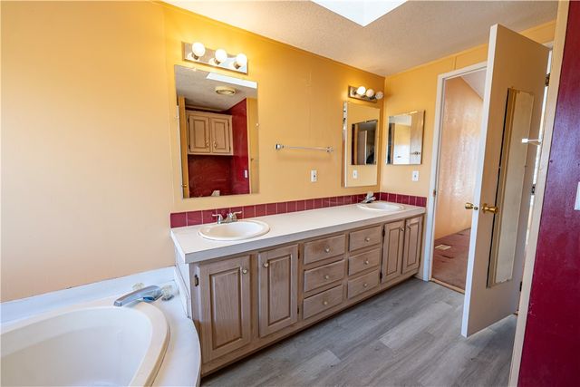 9801 E Nellie Drive, Kingman, AZ 86401