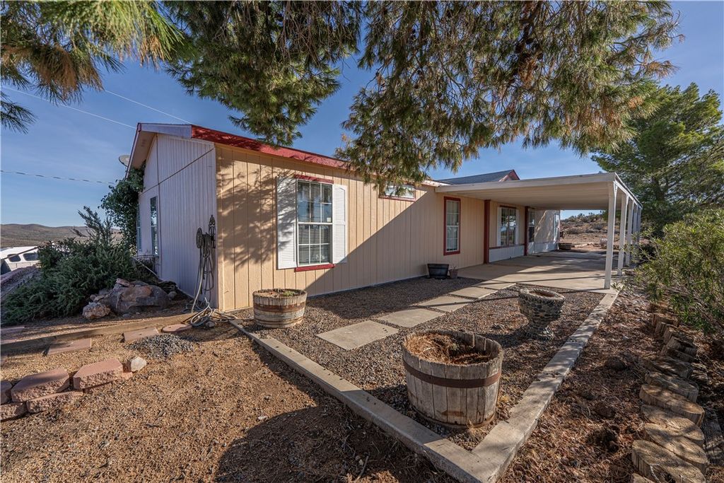9801 E Nellie Drive, Kingman, AZ 86401