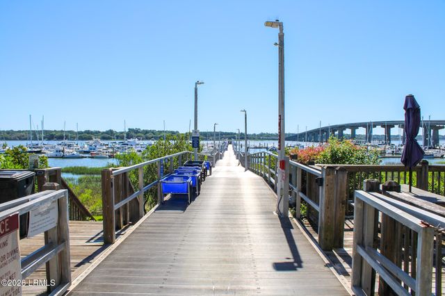 10 Mariners Court, Port Royal, SC 29935