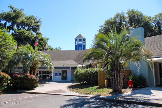 10 Mariners Court, Port Royal, SC 29935