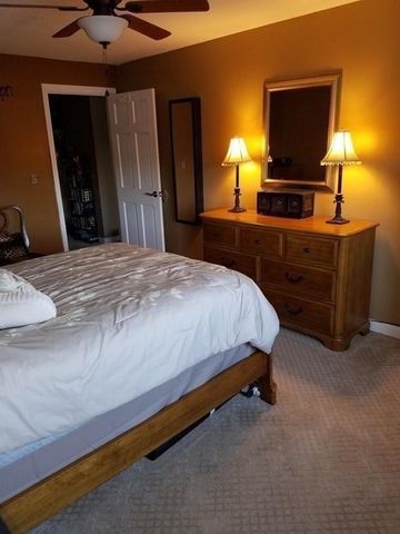 139 King Street 204, Franklin, MA 02038