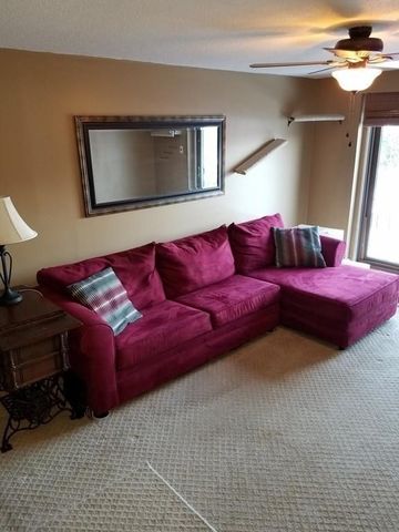 139 King Street 204, Franklin, MA 02038