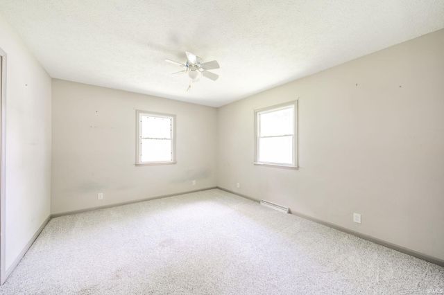 1609 S Irvington Drive, Yorktown, IN 47396
