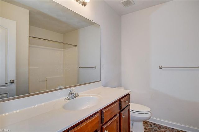 1673 Briarfield RD, Hampton, VA 23669