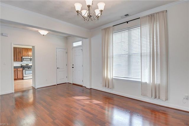 1673 Briarfield RD, Hampton, VA 23669