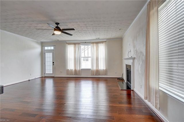 1673 Briarfield RD, Hampton, VA 23669