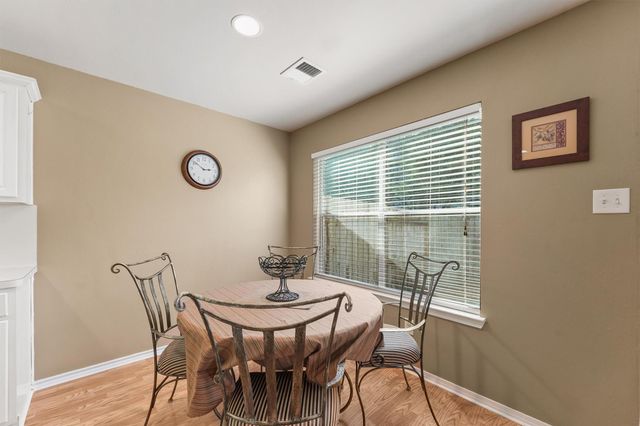 195 S Walden Elms Circle, The Woodlands, TX 77382