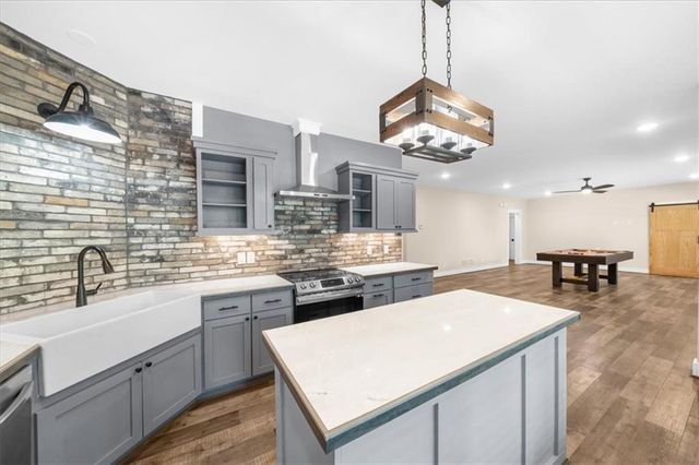 7560 Crestline Drive, Dawsonville, GA 30534